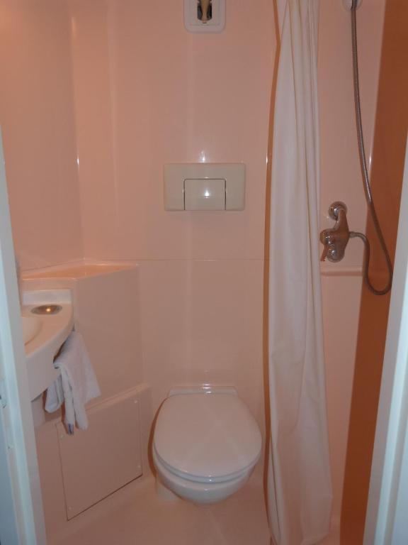 Relax Hotel Maillat Room photo