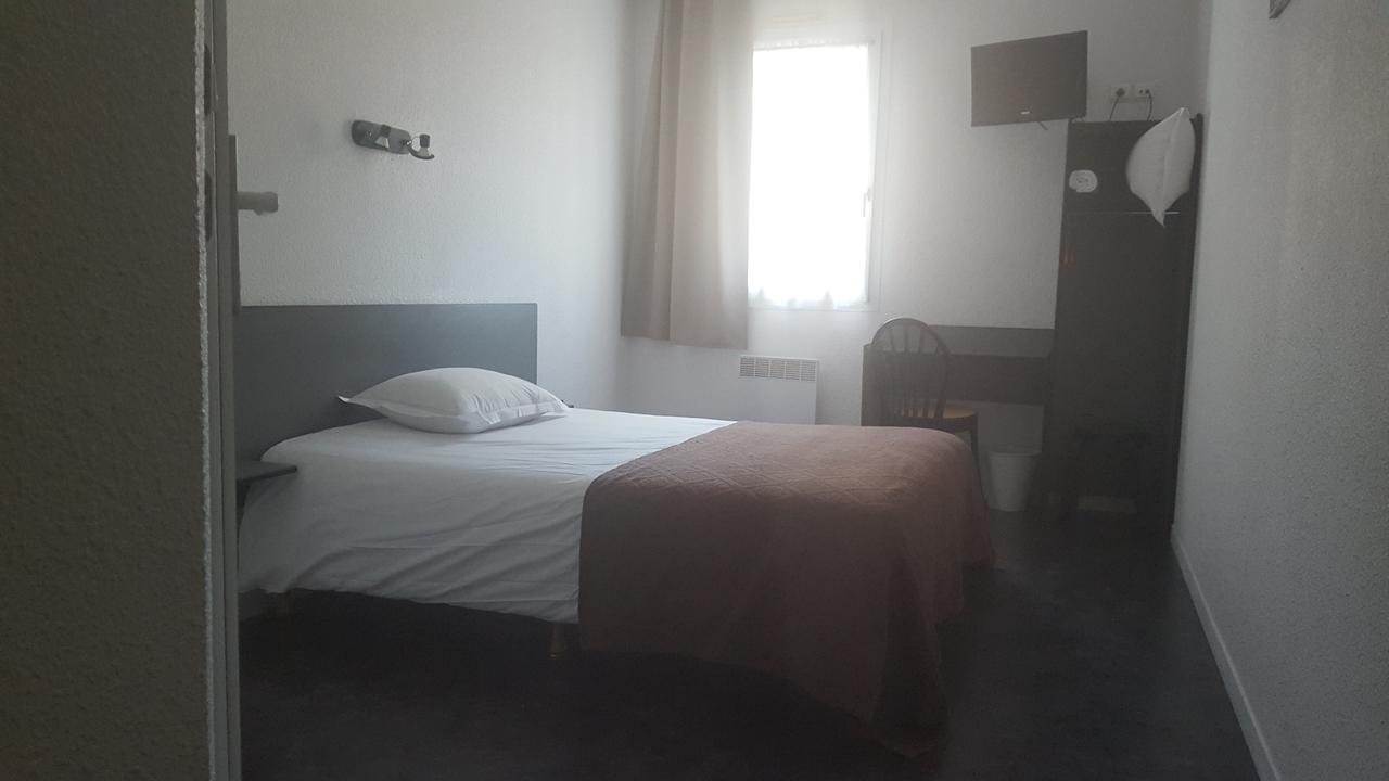 Relax Hotel Maillat Exterior photo